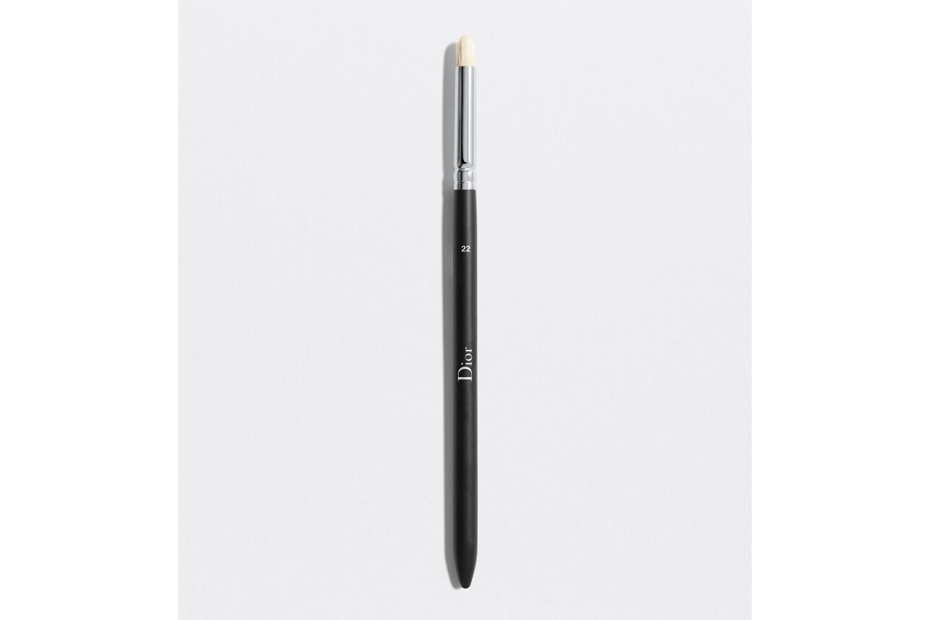 DIOR BACKSTAGE SMALL EYESHADOW BLENDING BRUSH N° 22 pincel pequeno de