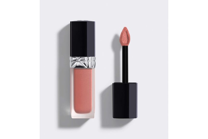3348901588355_01--shelf-dior-rouge--forever-liquid-transfer-proof-liquid-lipstick-ultra-pigmented-matte